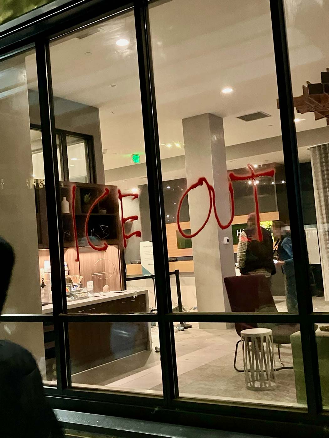 The Noise Demonstrations Keeping ICE Agents Awake at Their Hotels : A Model from the Twin Cities 5 image