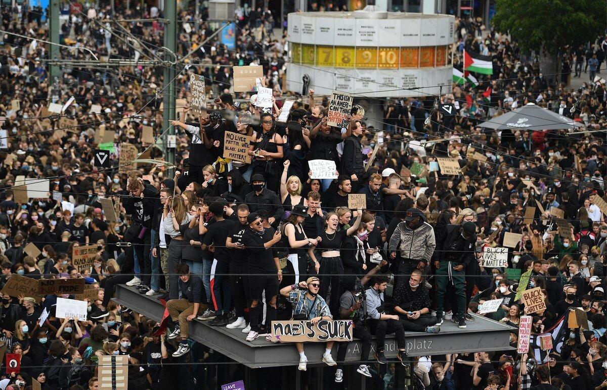 Being “Peaceful” and “Law-Abiding” Will Not Stop Authoritarianism : A Message from Germany 5 image