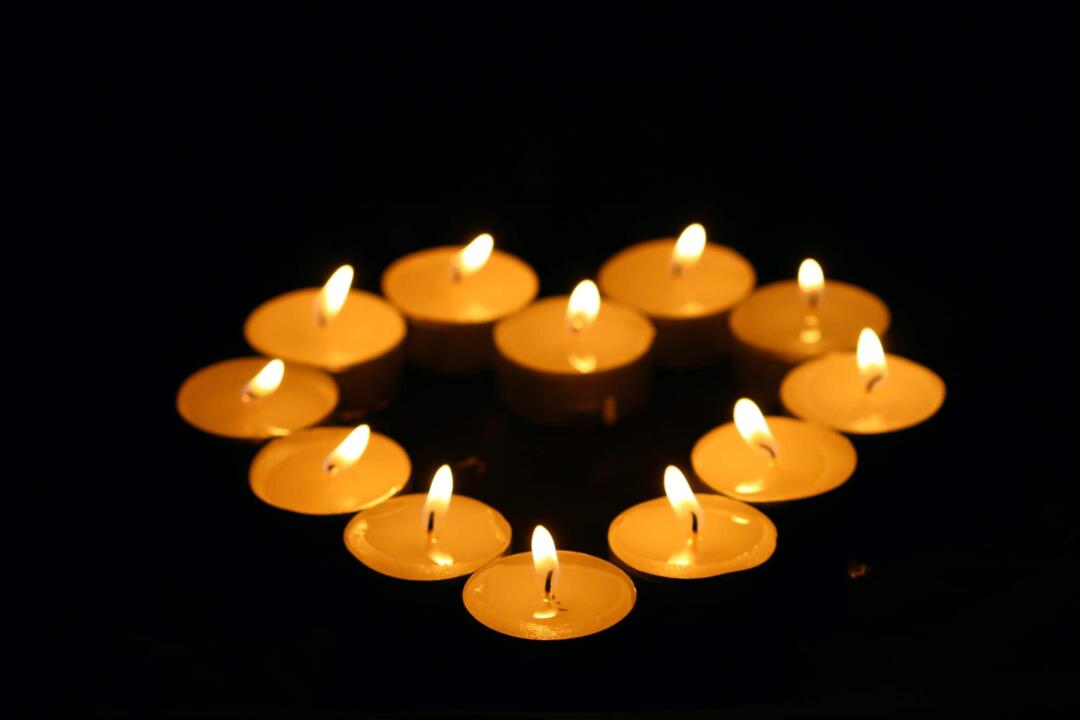 invōk.io petition & crowdfunding social platform - A heart-shaped arrangement of candles featured on an invōk.io crowdfunding social platform.