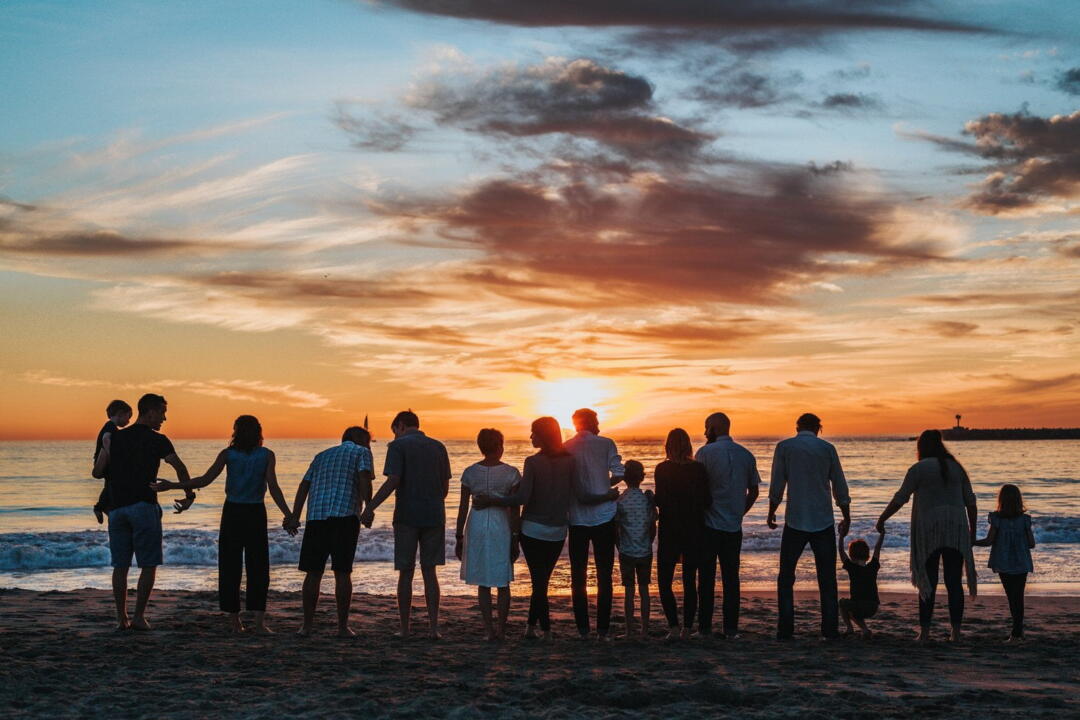 invōk.io petition & crowdfunding social platform - A crowdfunding social platform that fosters collaboration among a diverse group of people